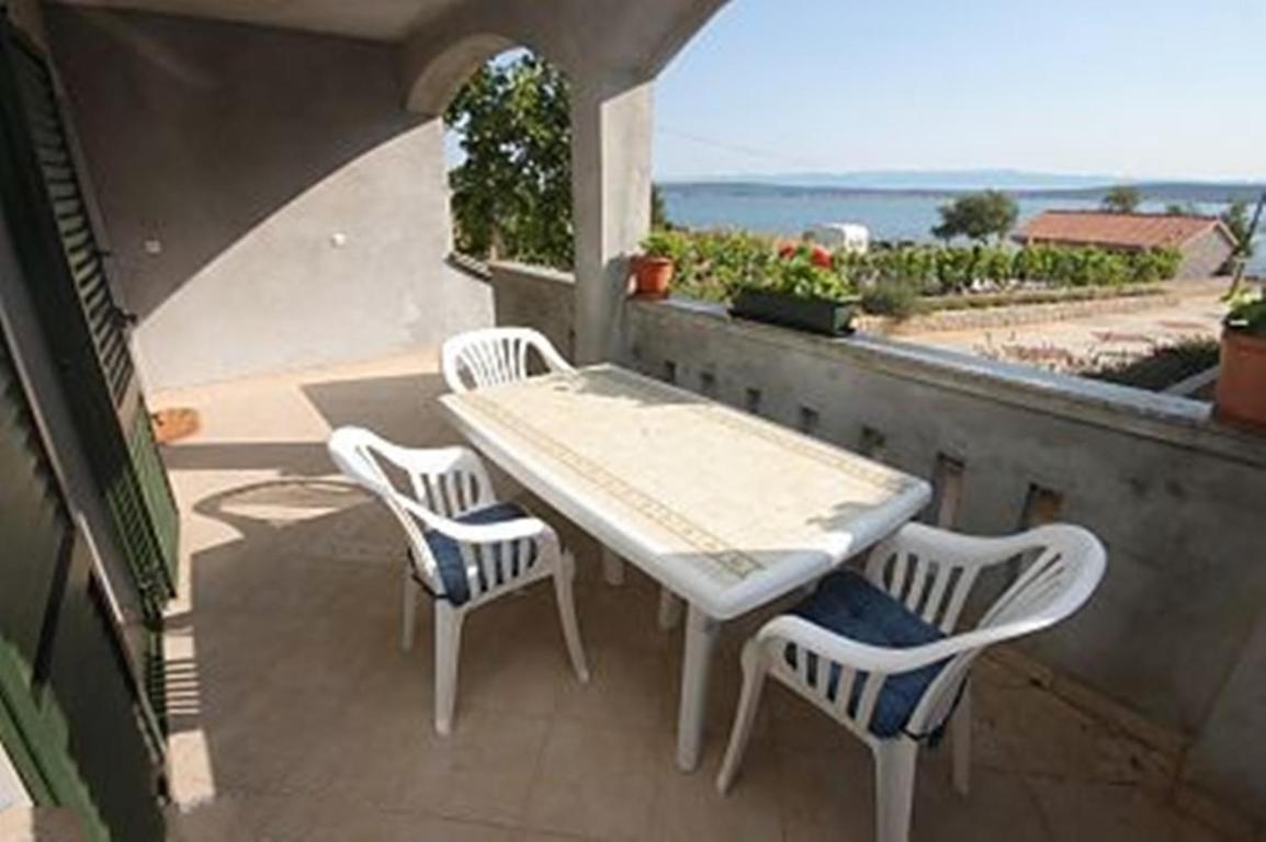 Apartments Pasman Banj Екстер'єр фото
