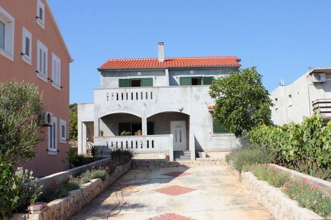 Apartments Pasman Banj Екстер'єр фото